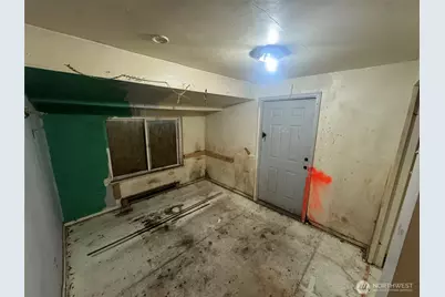 8915 10th Avenue S, Seattle, WA 98108 - Photo 28