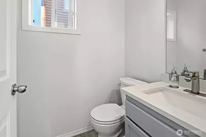 11211 Greenwood Avenue N #C, Seattle, WA 98133 - Photo 12