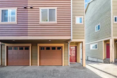 11211 Greenwood Avenue N #C, Seattle, WA 98133 - Photo 2