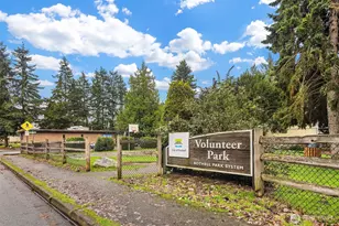 9608 NE 182nd Ct, Bothell, WA 98011 - Photo 36