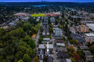 9553 Ashworth Ave N, Seattle, WA 98103 - Photo 22