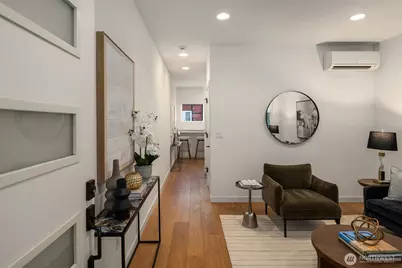 9553 Ashworth Avenue N #B, Seattle, WA 98103 - Photo 2