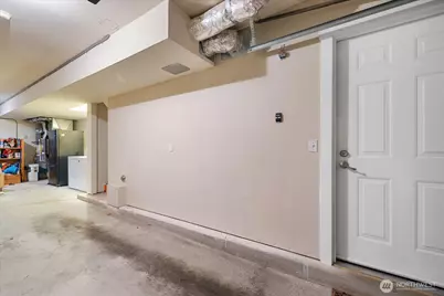 6816 NE 153rd Place #F, Kenmore, WA 98028 - Photo 30