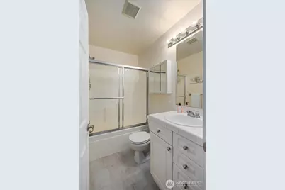 6816 NE 153rd Place #F, Kenmore, WA 98028 - Photo 16