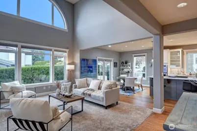 217 9th Avenue S, Edmonds, WA 98020 - Photo 10