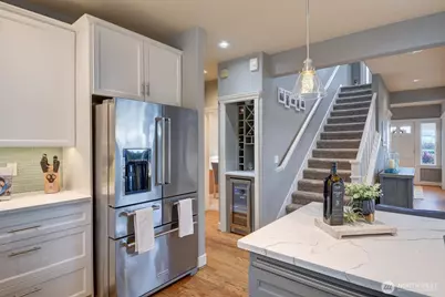 217 9th Avenue S, Edmonds, WA 98020 - Photo 14