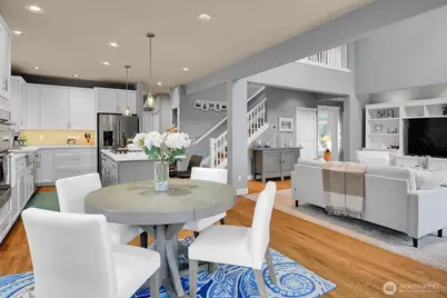 217 9th Avenue S, Edmonds, WA 98020 - Photo 16