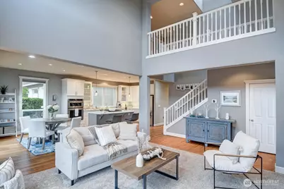 217 9th Avenue S, Edmonds, WA 98020 - Photo 12