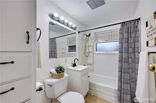 944 E 31st St, Bremerton, WA 98310 - Photo 20