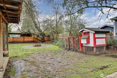 944 E 31st Street, Bremerton, WA 98310 - Photo 28