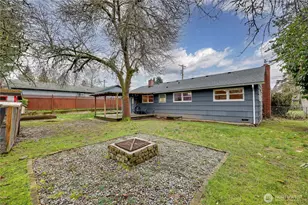 944 E 31st St, Bremerton, WA 98310 - Photo 30