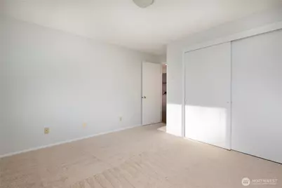 1124 SW 4th Ave, Oak Harbor, WA 98277 - Photo 20