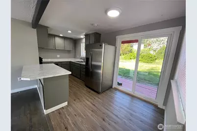 30524 8th Avenue SW, Federal Way, WA 98023 - Photo 8