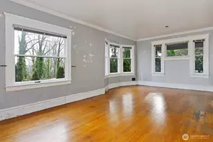 4729 Mount View Dr S, Seattle, WA 98108 - Photo 8