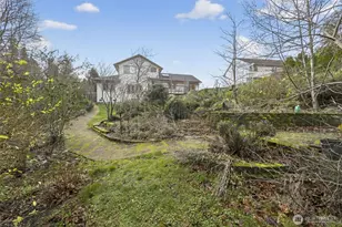 844 Holbeck Dr, Camano Island, WA 98282 - Photo 12