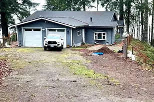 1302 SW Bay St, Port Orchard, WA 98366 - Photo 2