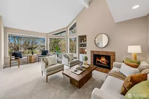 2626 4th Ave N, Seattle, WA 98109 - Photo 8