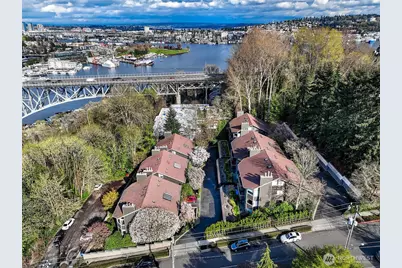 2626 4th Avenue N #206, Seattle, WA 98109 - Photo 36