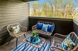2626 4th Ave N, Seattle, WA 98109 - Photo 12