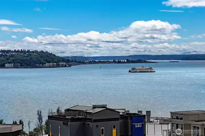 530 4th Avenue W #502, Seattle, WA 98119 - Photo 28