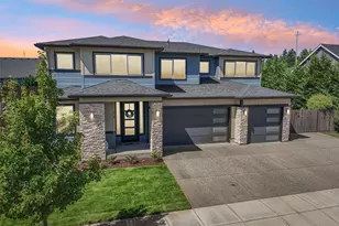 810 NE 27th St, Battle Ground, WA 98604 - Photo 2