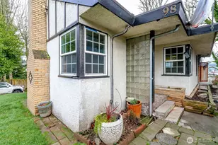 98 Hardie Ave SW, Renton, WA 98057 - Photo 4