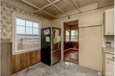 98 Hardie Avenue SW, Renton, WA 98057 - Photo 16