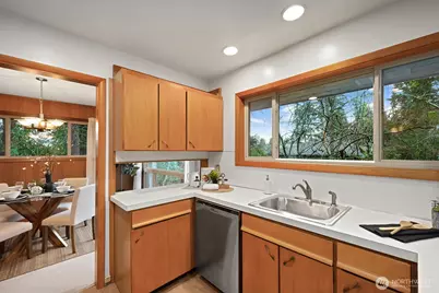 135 NE 135th Street, Seattle, WA 98125 - Photo 10