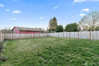 2810 180th Street Ct E, Tacoma, WA 98445 - Photo 28