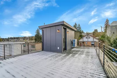 631 W Emerson Street, Seattle, WA 98119 - Photo 22