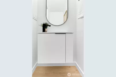 631 W Emerson Street, Seattle, WA 98119 - Photo 10