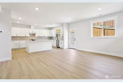 324 182nd Place SE, Bothell, WA 98012 - Photo 10