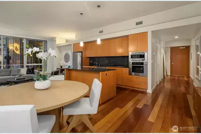 909 5th Avenue #204, Seattle, WA 98164 - Photo 10