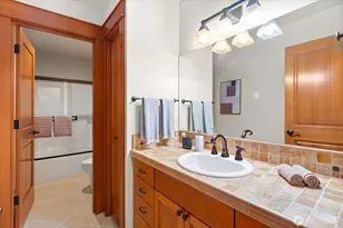 4210 167th Ct SE, Bellevue, WA 98006 - Photo 32