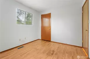 12116 SE 71st St, Newcastle, WA 98056 - Photo 12