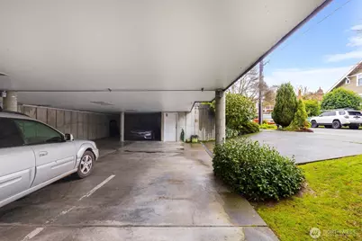 2101 Nob Hill Avenue N #1B, Seattle, WA 98109 - Photo 26