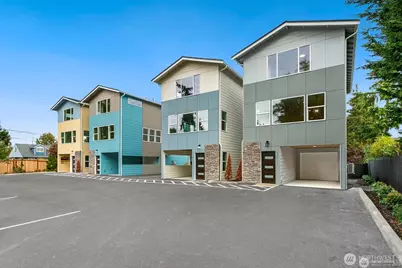 12105 E Gibson Road, Everett, WA 98204 - Photo 1