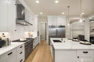 6825 122nd Ave NE, Kirkland, WA 98033 - Photo 16