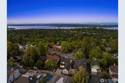 919 23rd Avenue E #A, Seattle, WA 98112 - Photo 4