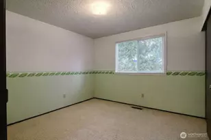 6696 Crest Dr SE, Port Orchard, WA 98367 - Photo 14