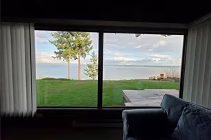 1577 Country Club Dr, Camano Island, WA 98282 - Photo 28