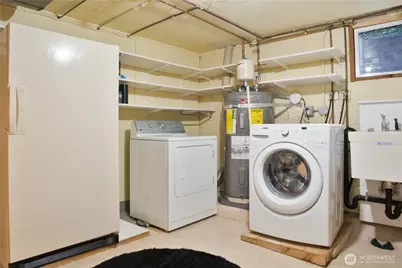 3010 12th Avenue W, Seattle, WA 98119 - Photo 22