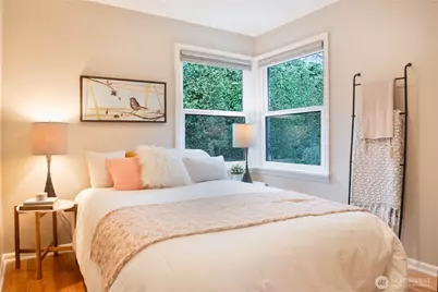3010 12th Avenue W, Seattle, WA 98119 - Photo 10