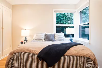 3010 12th Avenue W, Seattle, WA 98119 - Photo 16