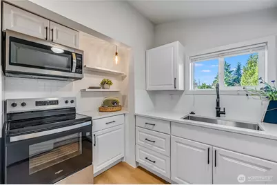 12542 50th Place S, Tukwila, WA 98178 - Photo 8