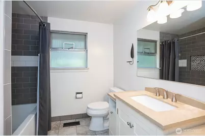 10111 Cedrona Street SW, Lakewood, WA 98498 - Photo 18