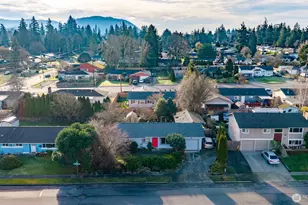 2012 E Belair Dr, Mount Vernon, WA 98273 - Photo 4