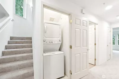 22454 SE 37th Terrace #2345, Issaquah, WA 98029 - Photo 24