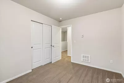 16526 1st Park SE, Bothell, WA 98012 - Photo 24