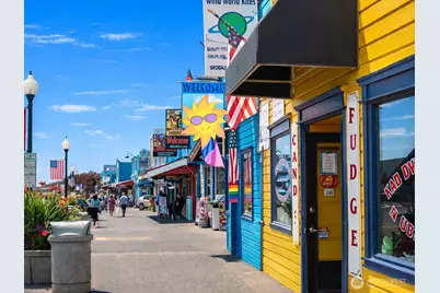 1611 S Ocean Beach Boulevard #8, Long Beach, WA 98631 - Photo 24